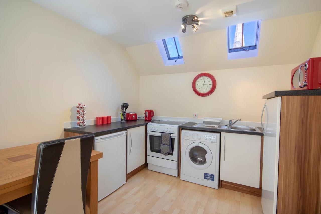 7 Varis Apartments Forres Extérieur photo